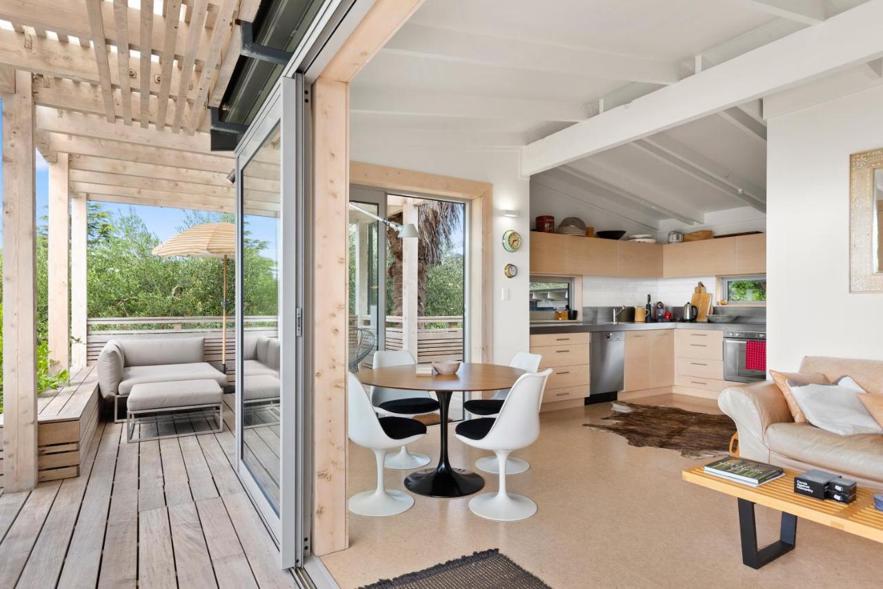 Palm Views - Stay Waiheke Palm Beach Esterno foto