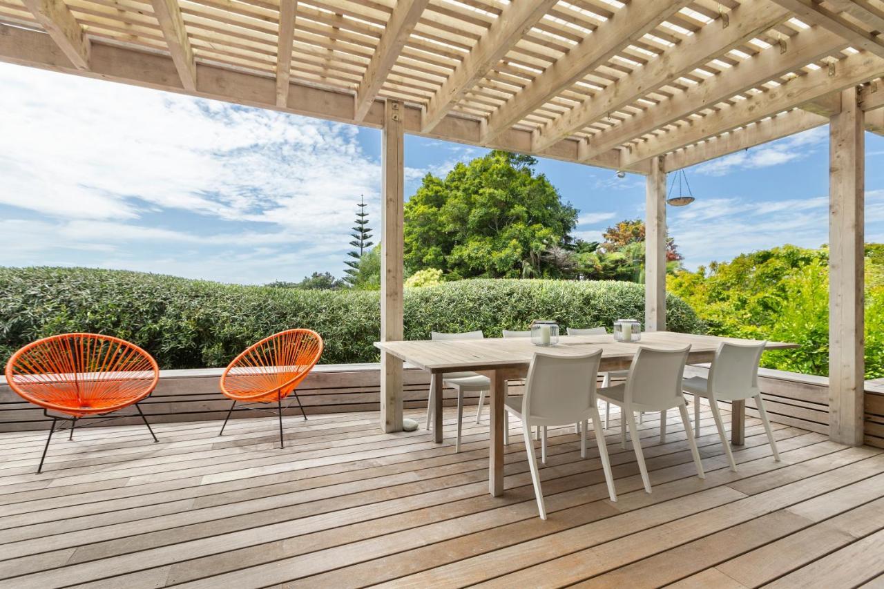 Palm Views - Stay Waiheke Palm Beach Esterno foto